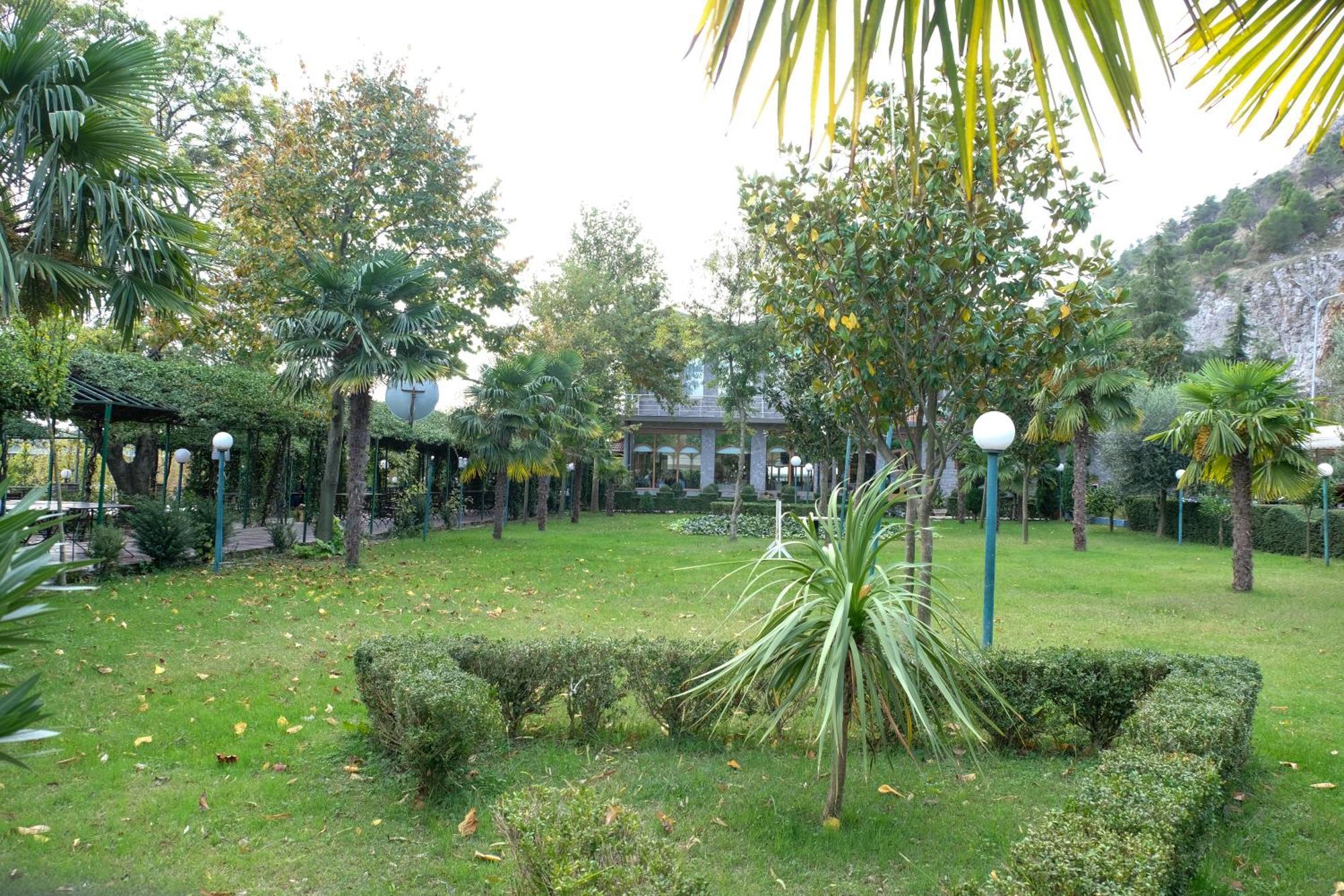 Buna Park Hotel ชโคเดอร์ ภายนอก รูปภาพ