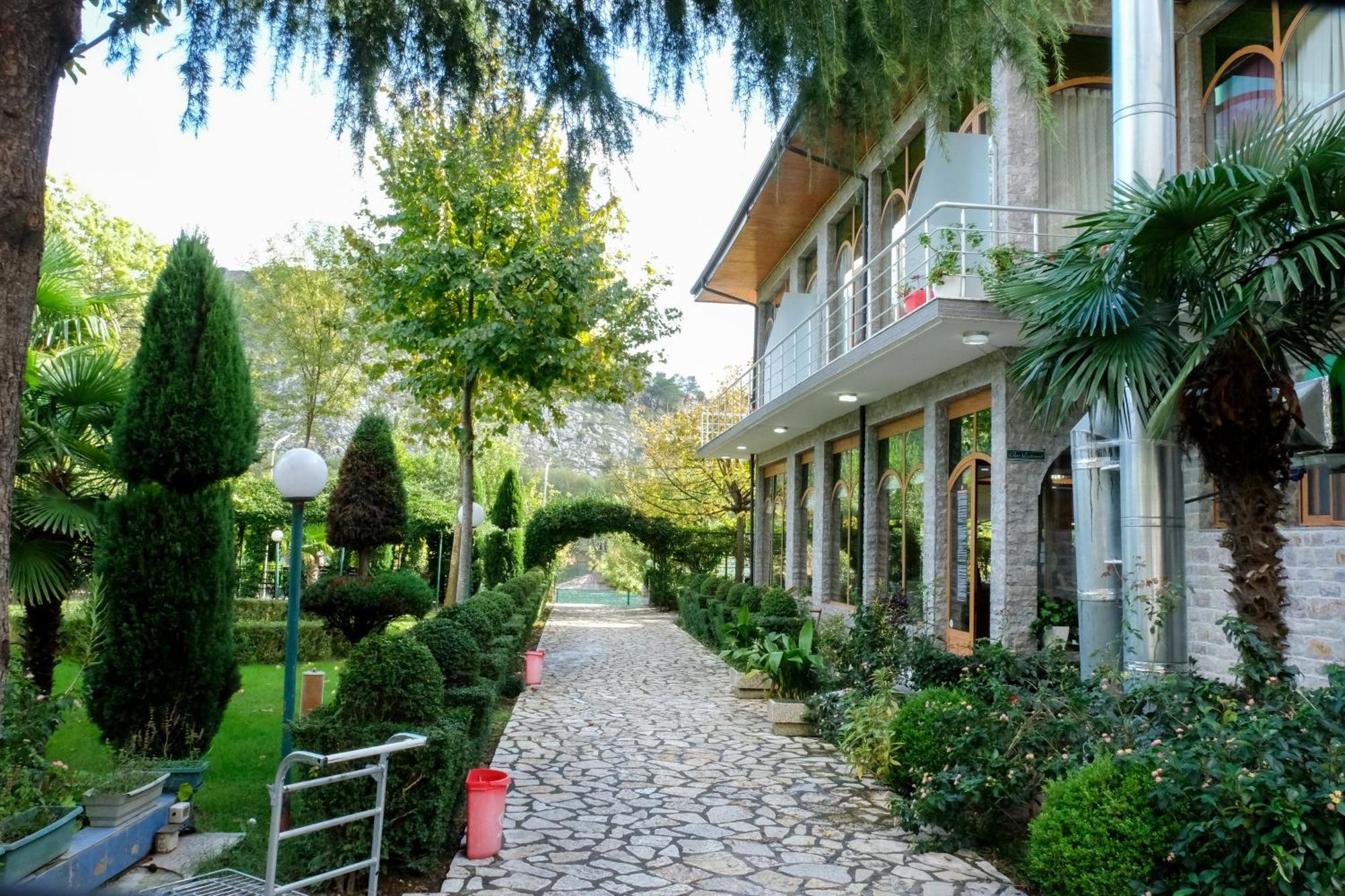 Buna Park Hotel ชโคเดอร์ ภายนอก รูปภาพ