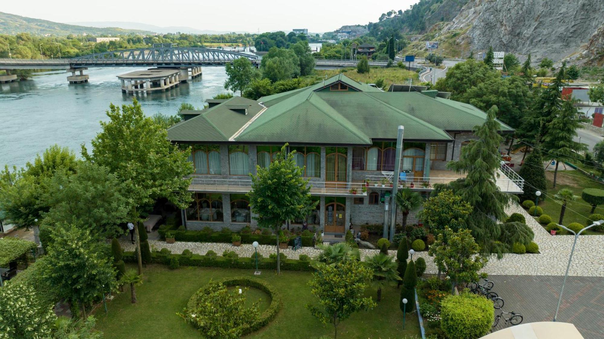 Buna Park Hotel ชโคเดอร์ ภายนอก รูปภาพ