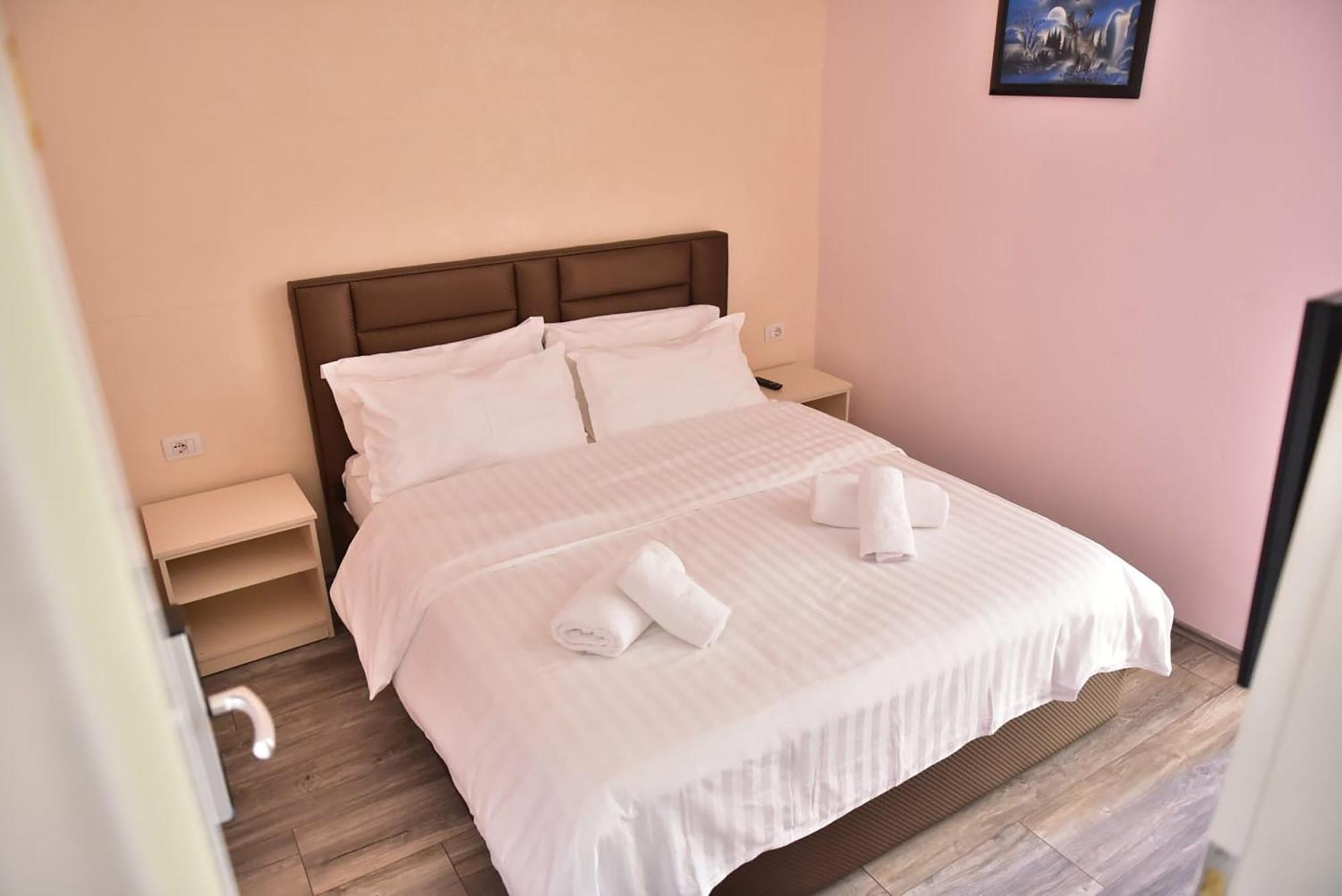 Buna Park Hotel ชโคเดอร์ ภายนอก รูปภาพ